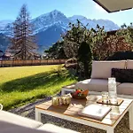 Tranquil Location, Terrace & Relaxation Apartment
