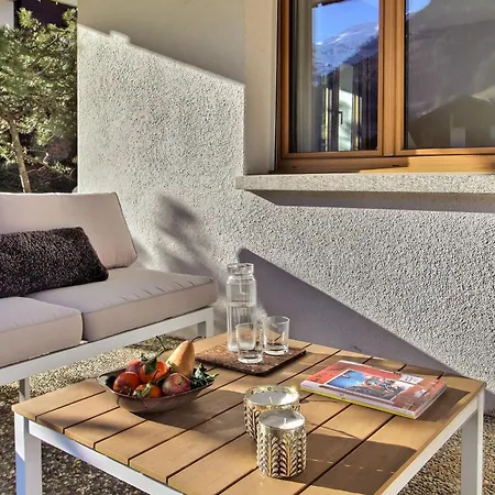 Val Air E53 Terrace & Relaxation شقة *